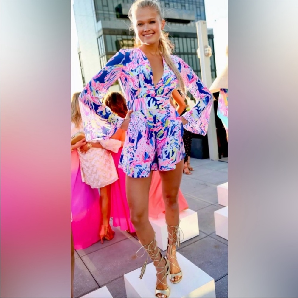 Lilly Pulitzer Gloria Long Sleeve Romper size 0